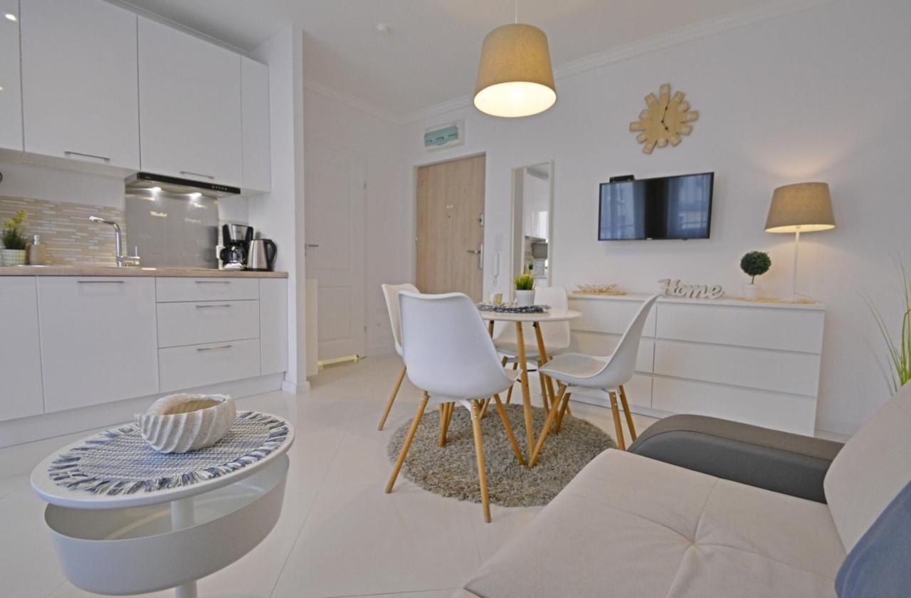 Apartamenty Bryza - Kwartal Rozy Wiatrow - Garaz Świnoujście Esterno foto
